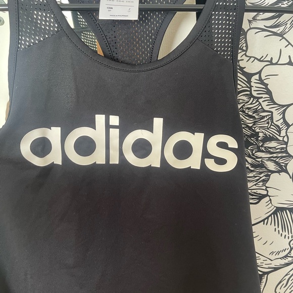 Adidas workout tank, good condition - Picture 4 of 5